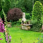In Mit Gepflegtem Garten By Interhome